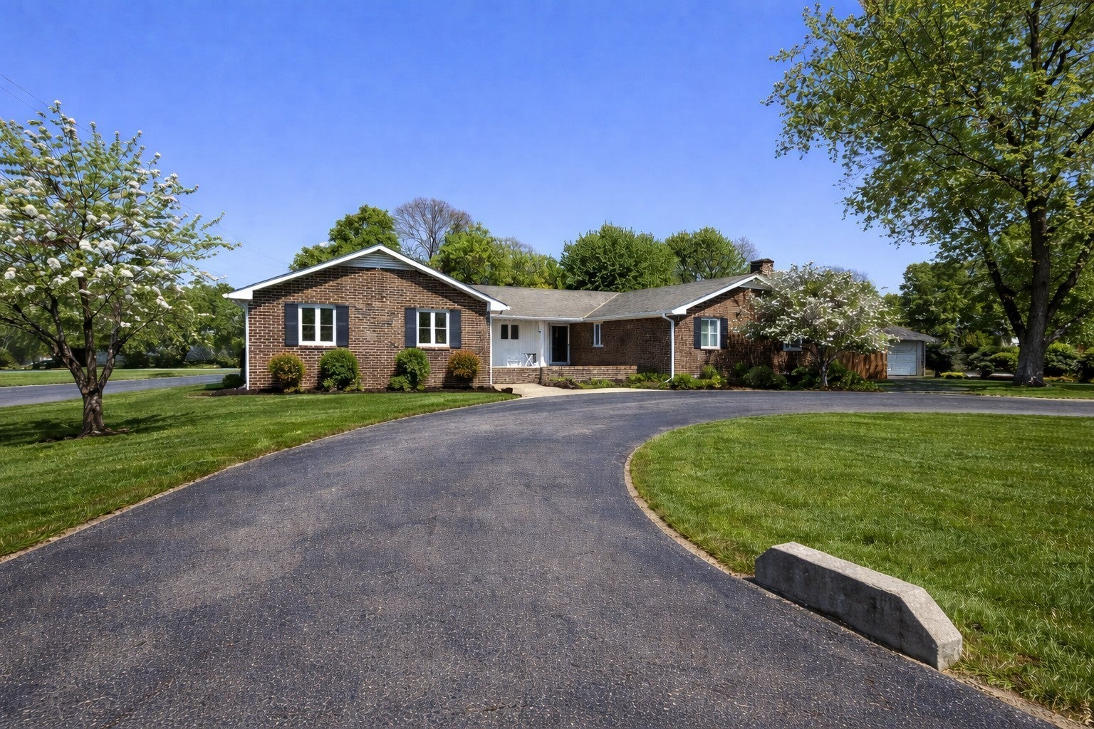 Photo of Listing #3138783