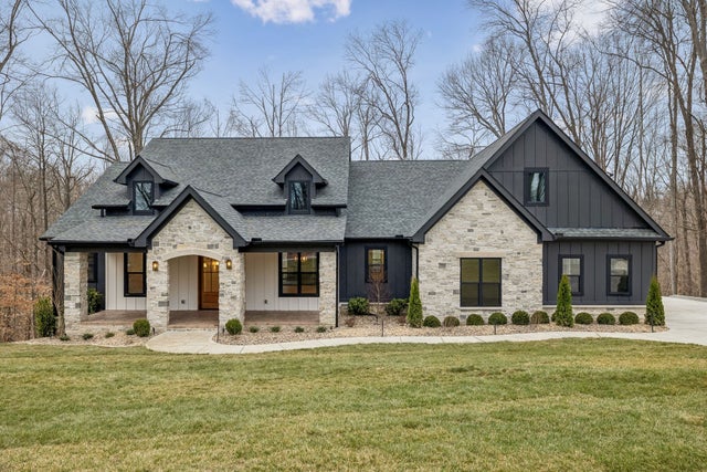 8678 Poplar Creek Rd, Nashville