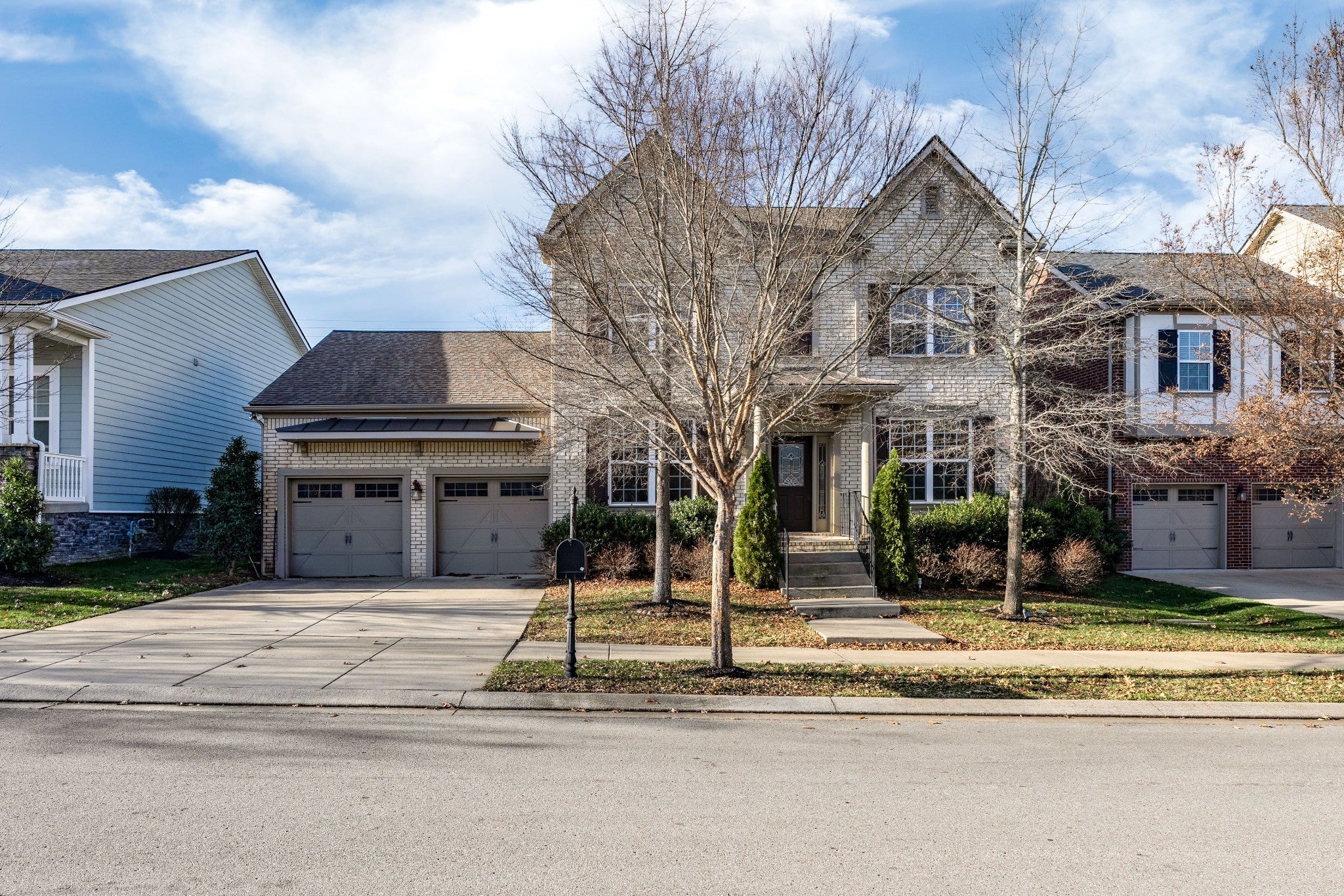 Photo of Listing #3138920