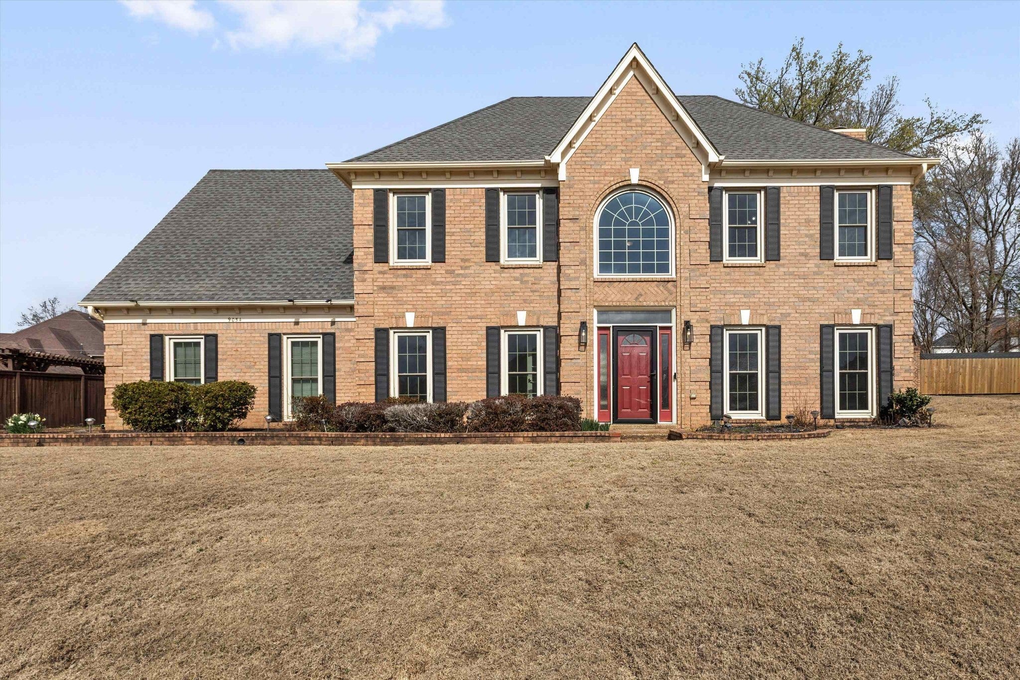 Photo of Listing #3139053