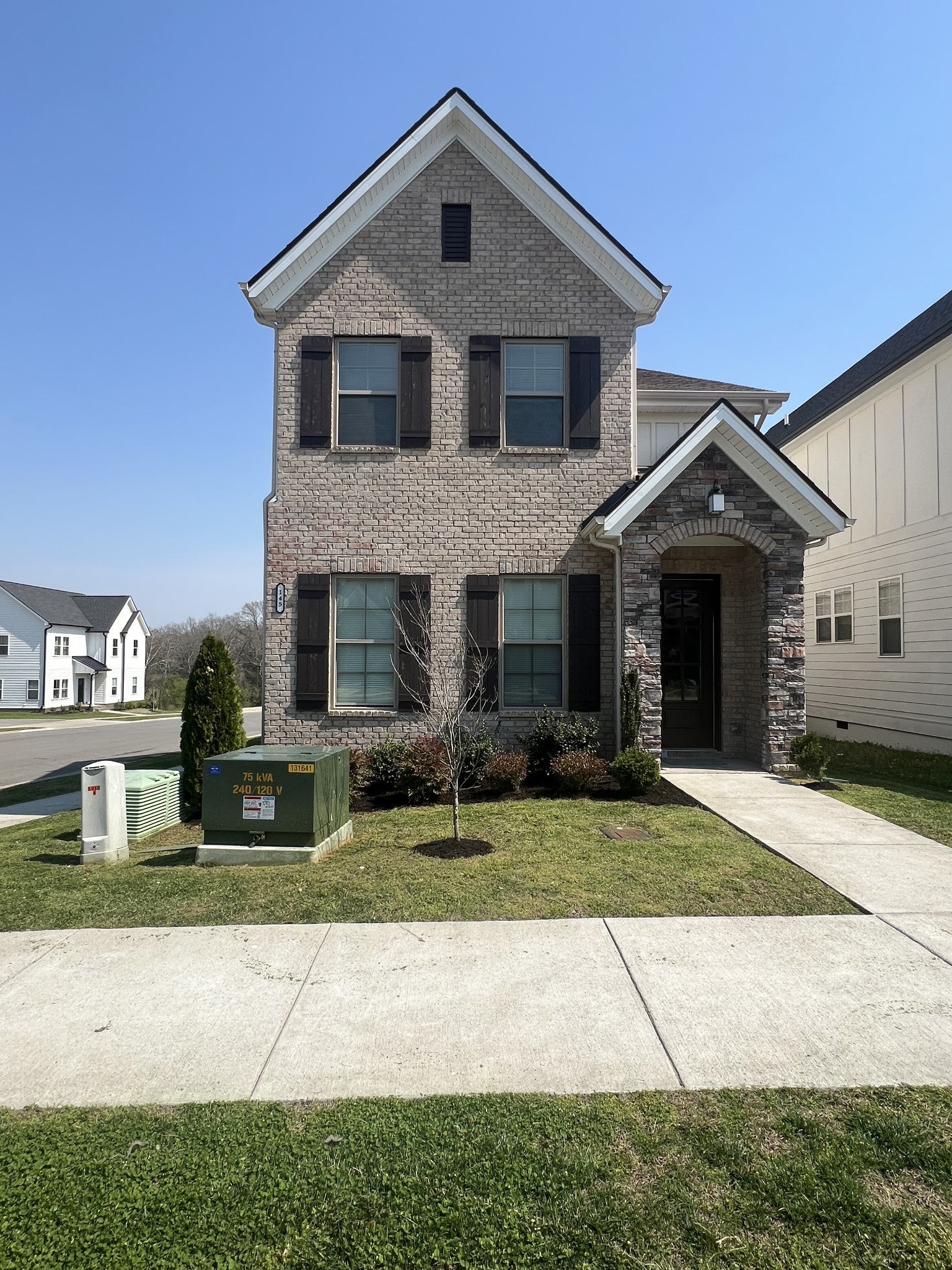 Photo of Listing #3139060