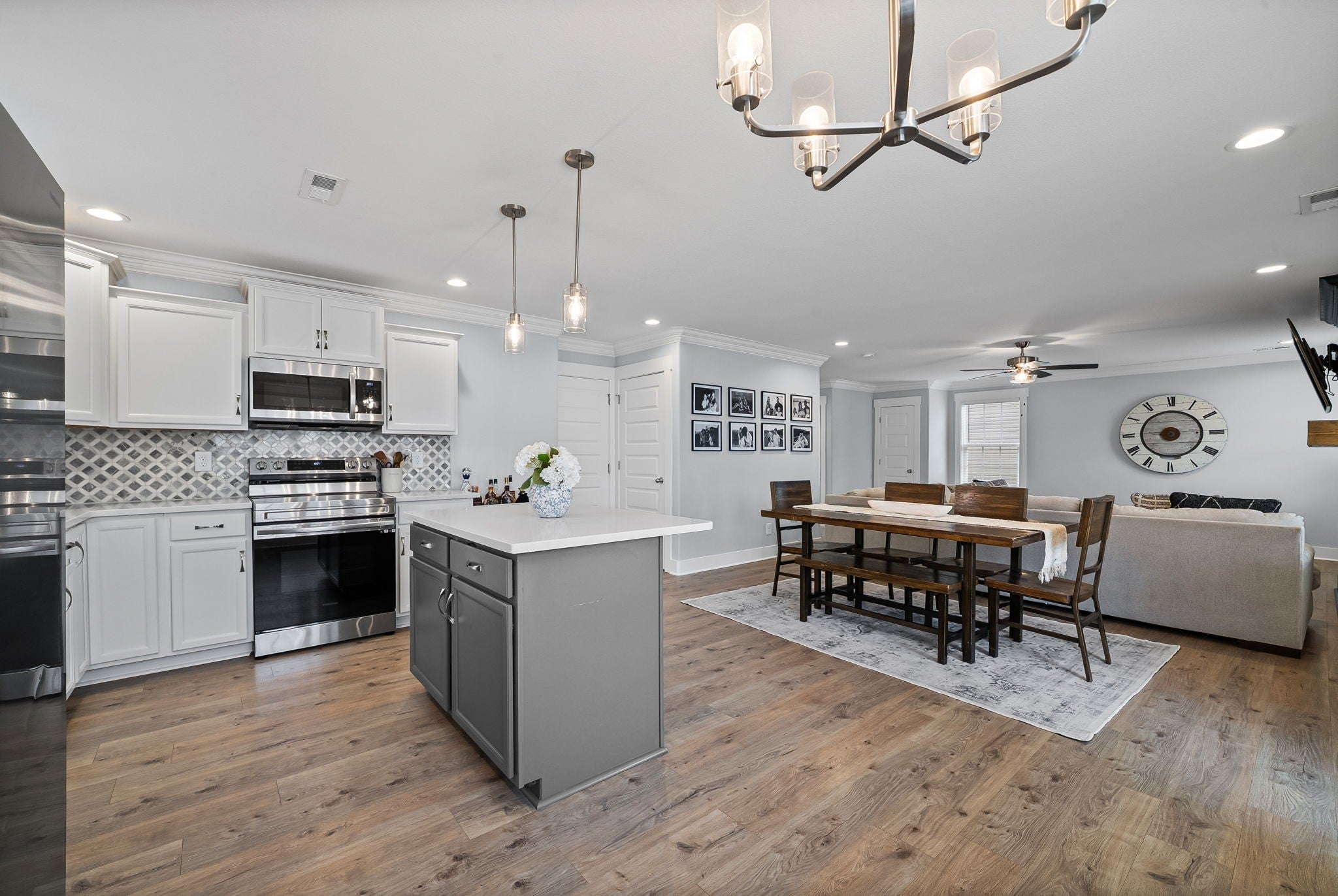 Photo of Listing #3139079