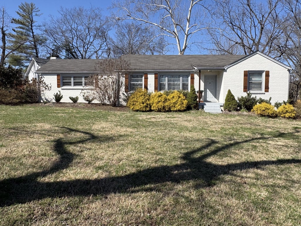 700 Omandale Dr, Nashville