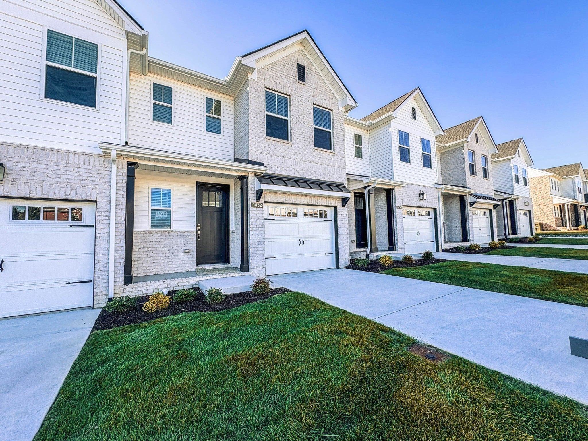 Photo of Listing #3139409