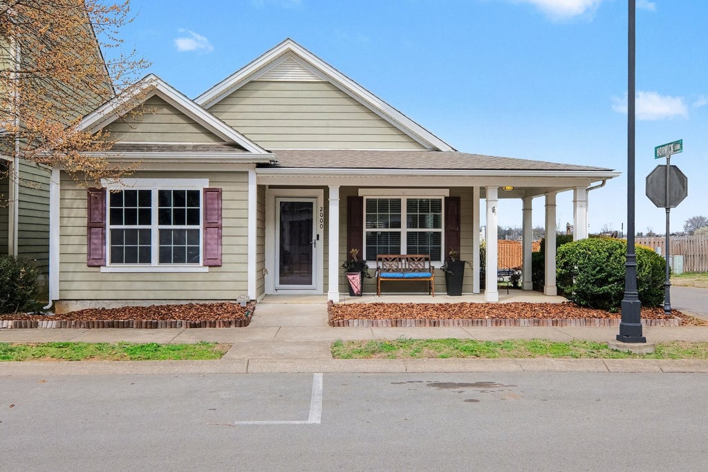 2000 Avery Park Dr, Smyrna