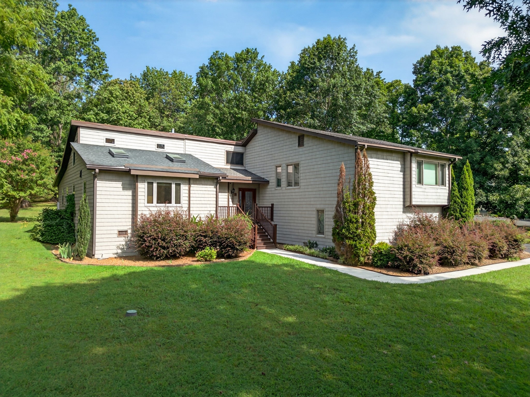 Photo of Listing #3139491