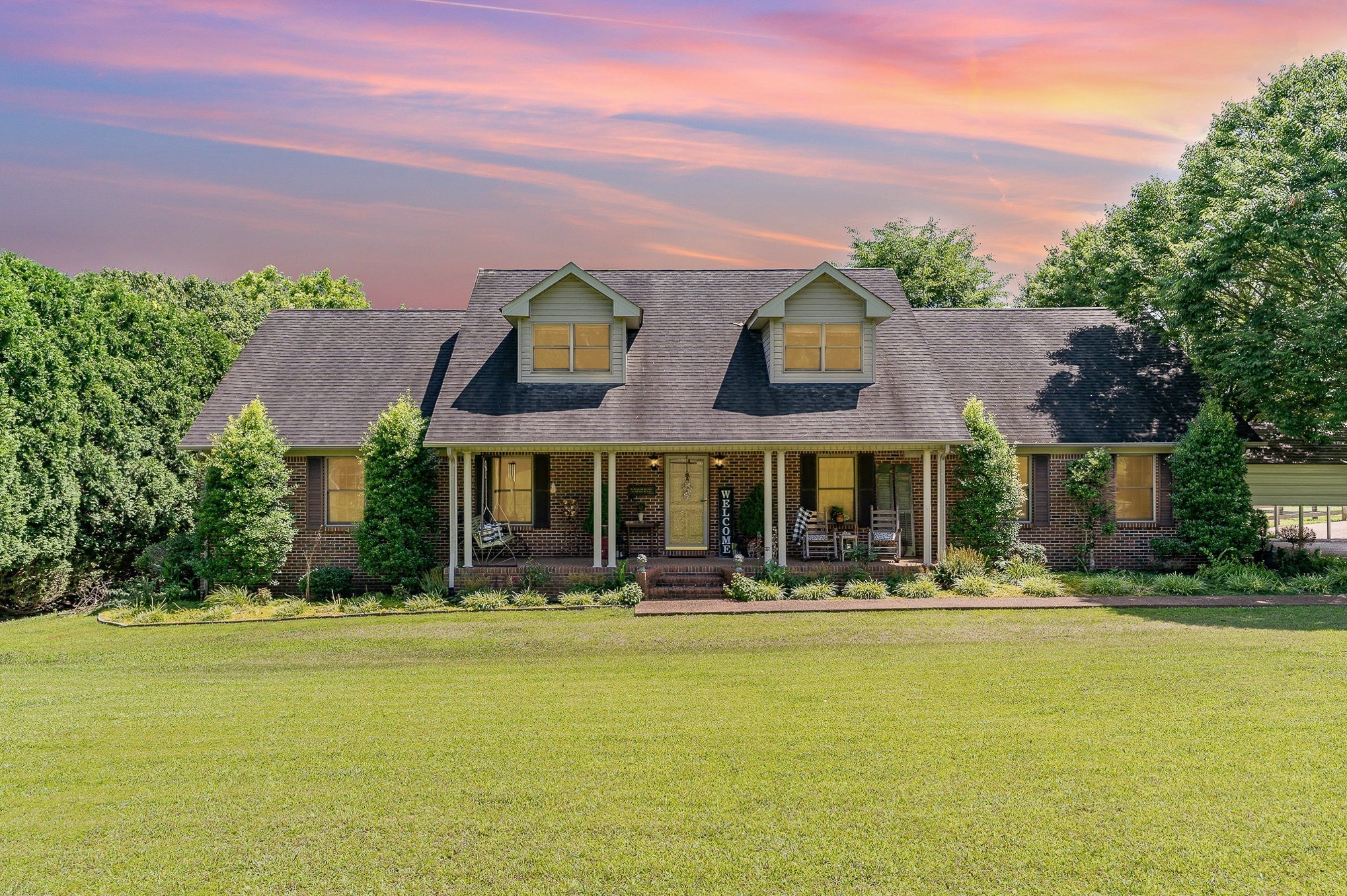 Photo of Listing #3139552