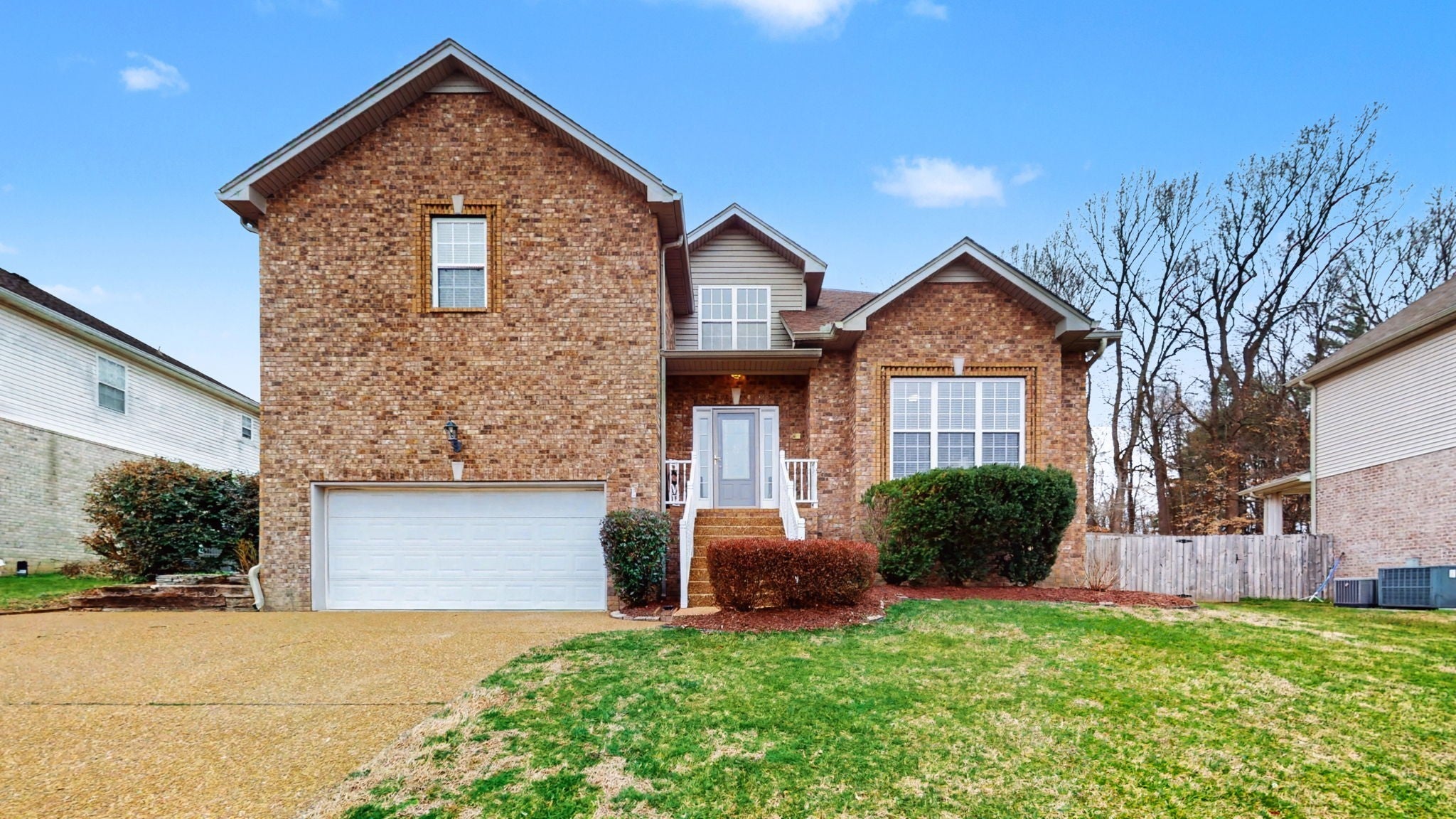 Photo of Listing #3139565