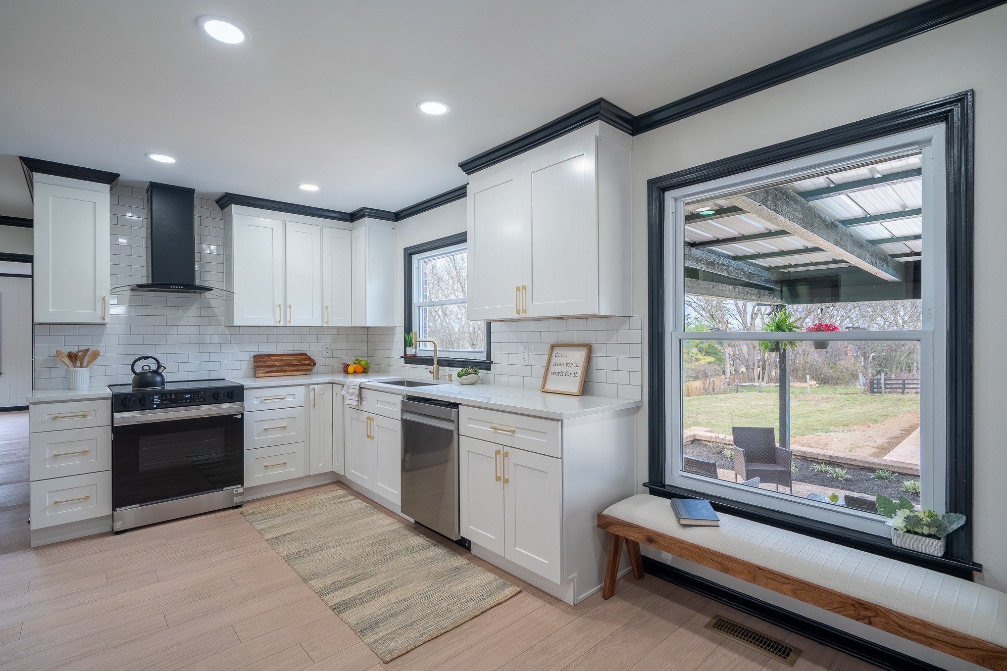 Photo of Listing #3139697