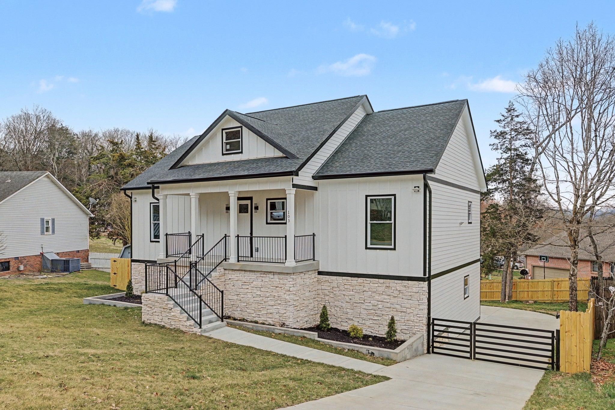 Photo of Listing #3139708