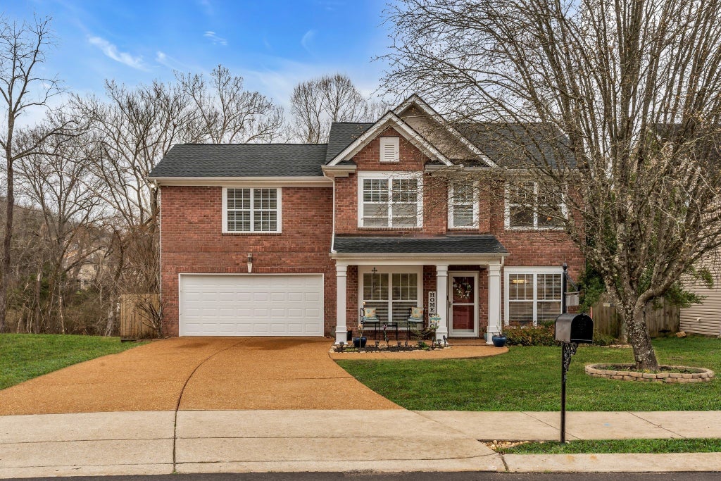 110 Sorrel Ct, Hendersonville