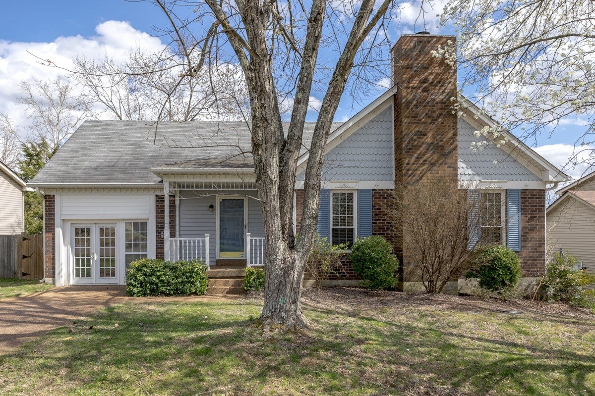 Photo of Listing #3139783