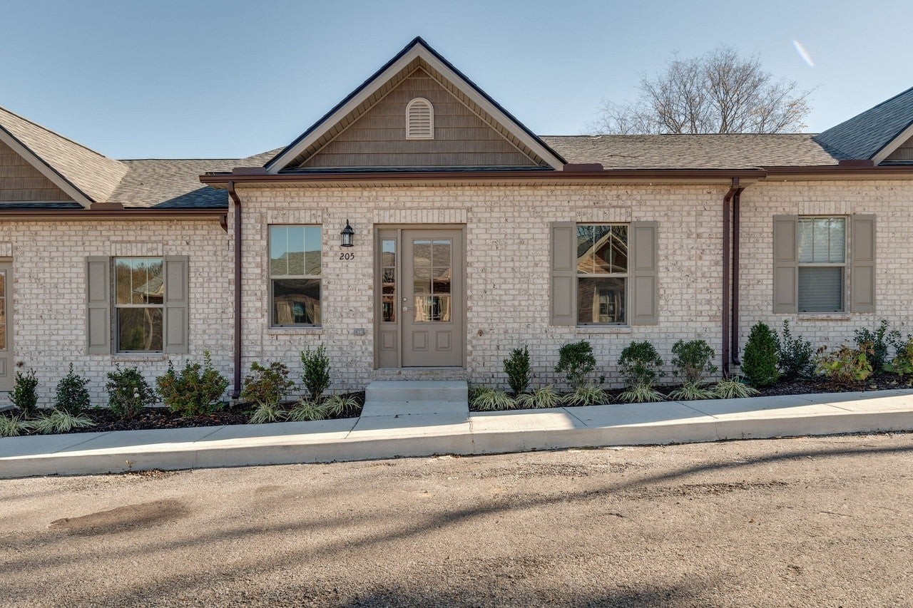 Photo of Listing #3139815