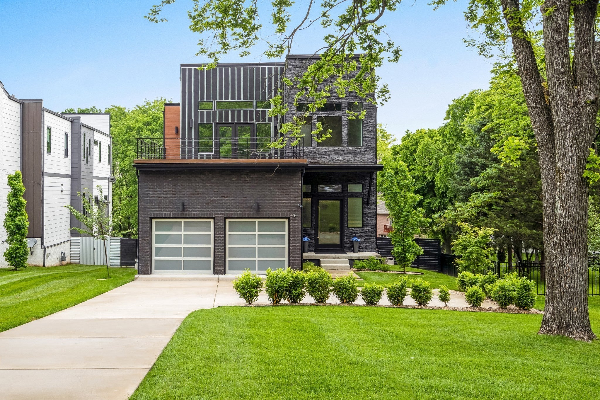 Photo of Listing #3143416