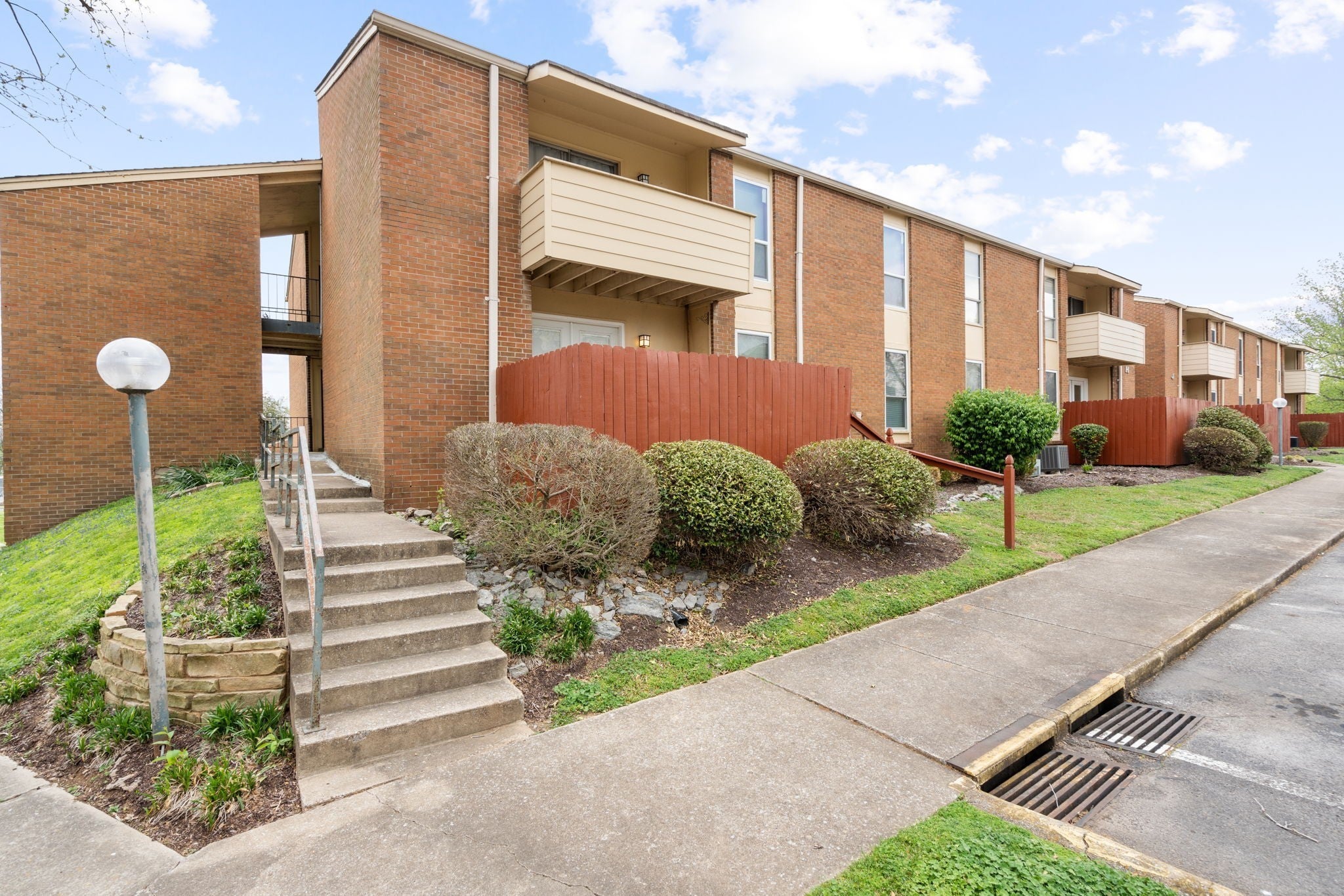 Photo of Listing #3143478