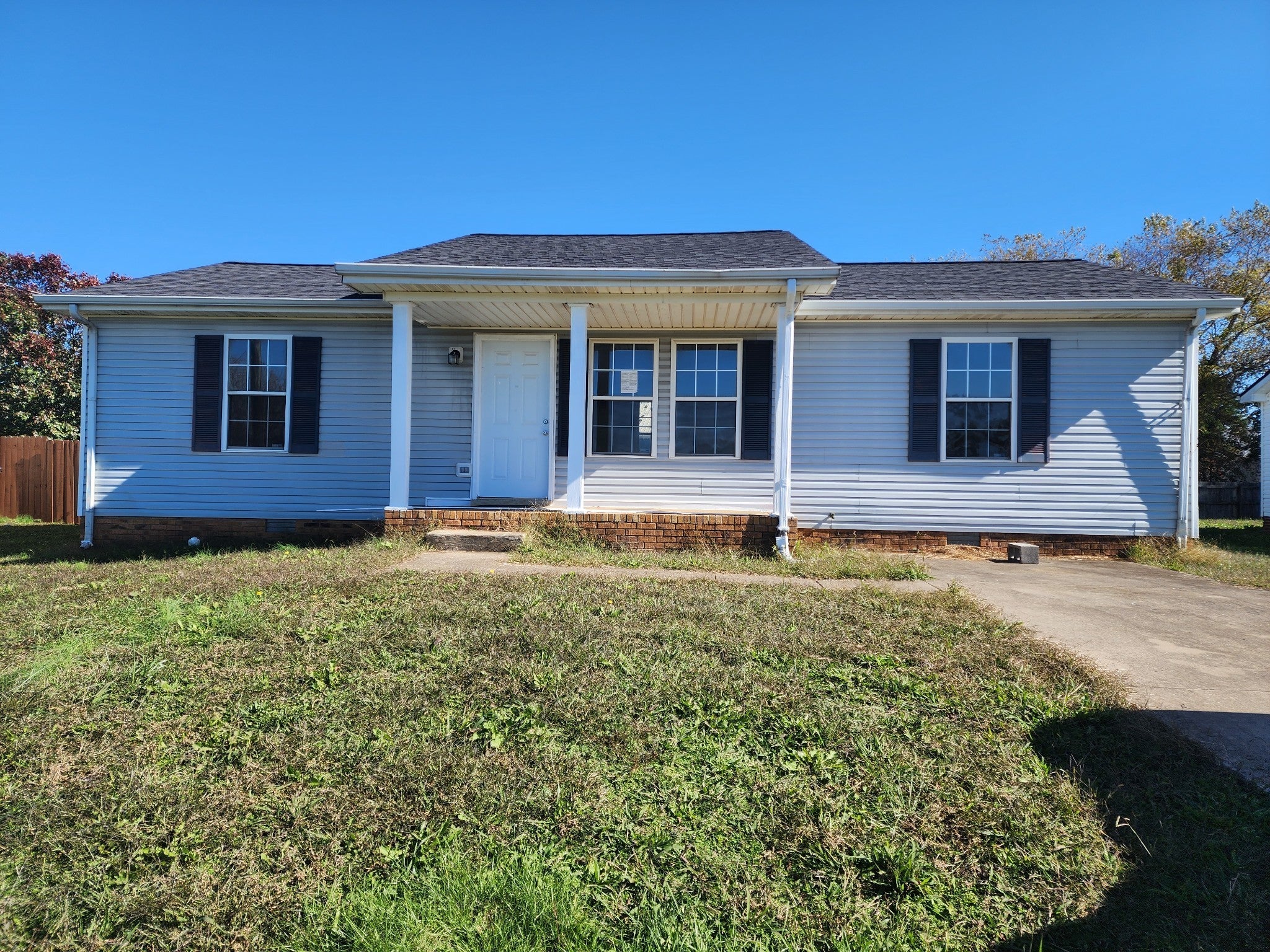 Photo for MLS 3143546 in 3407 Sandpiper Dr Clarksville, TN - 37042