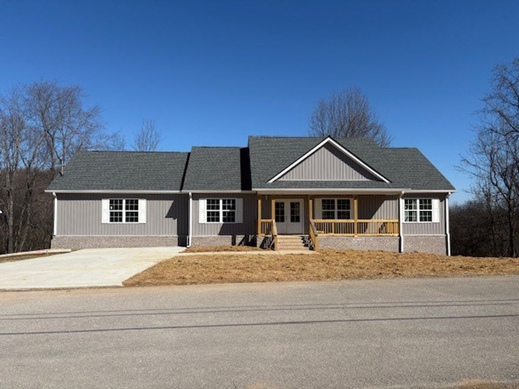123 Crestview Drive, Lewisburg