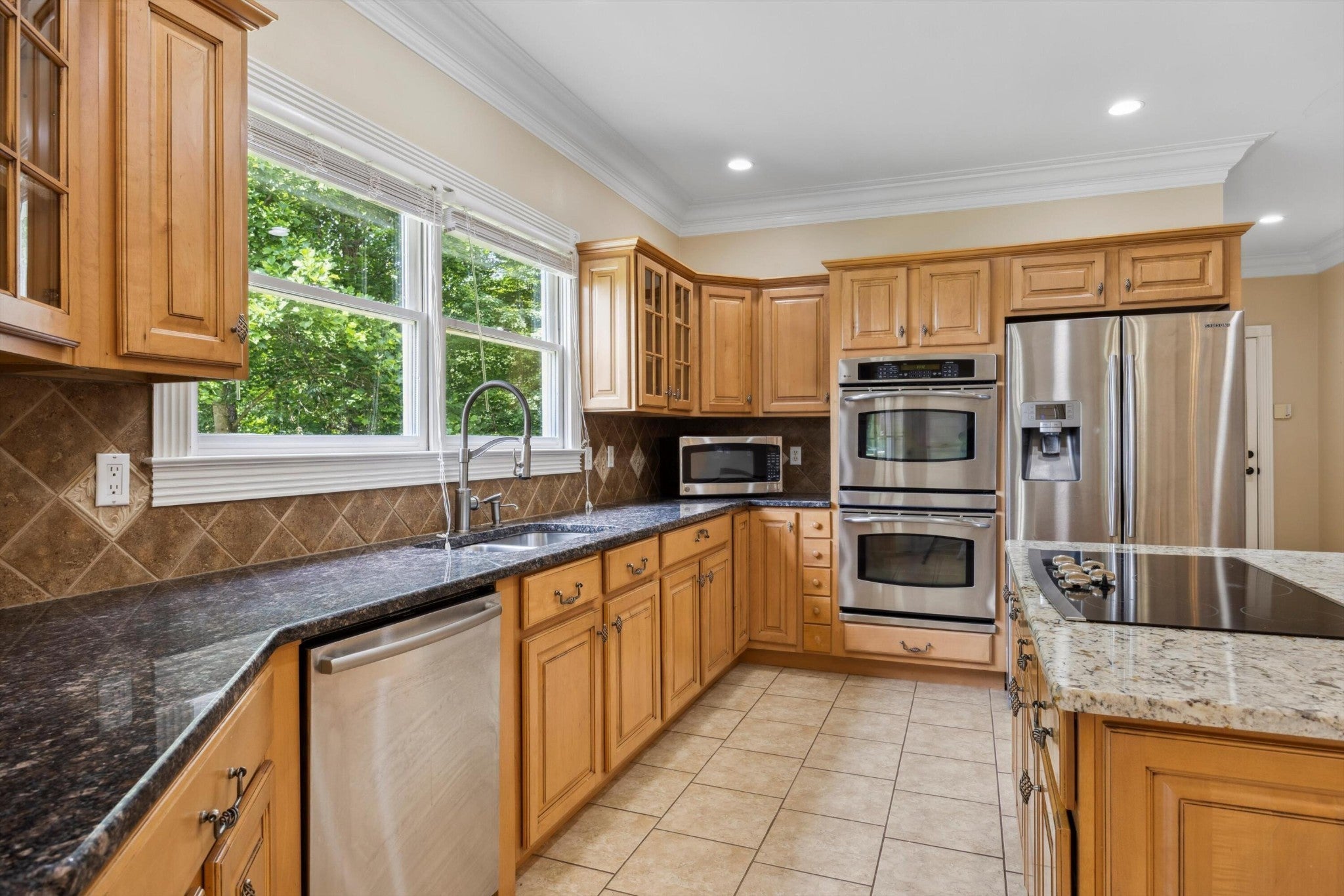 Photo of Listing #3144874