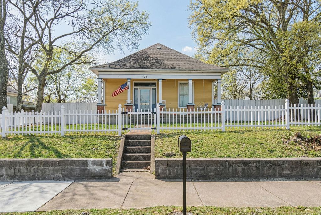 1512 Meridian St, Nashville