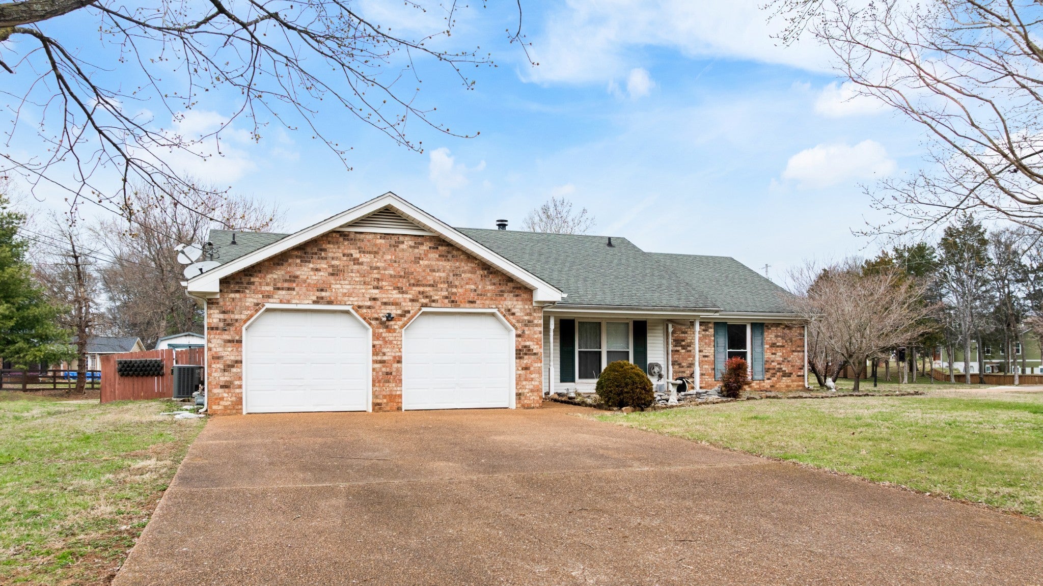 Photo of Listing #3145400