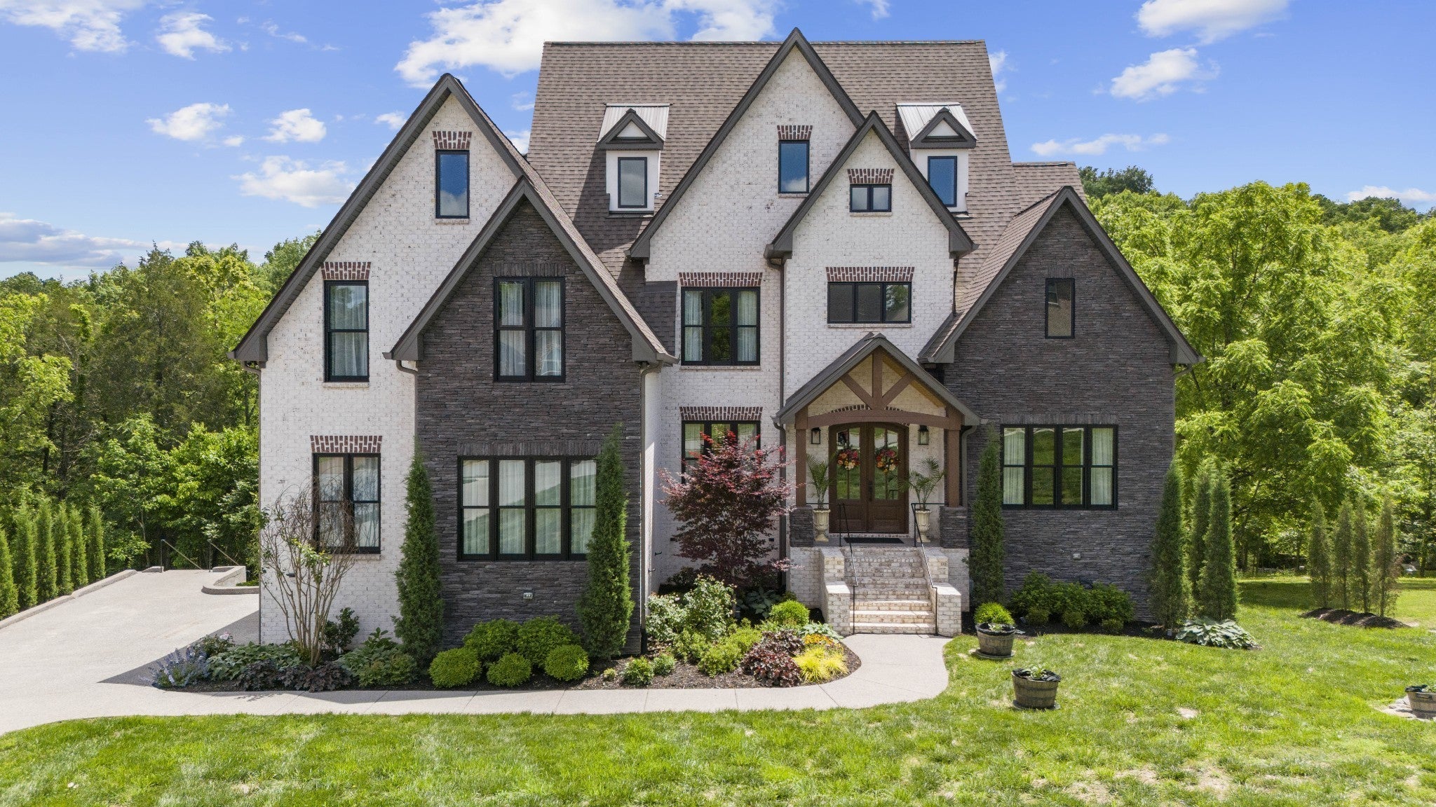 Photo of Listing #3145470