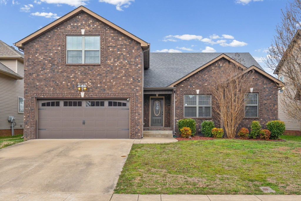 1411 Raven Rd, Clarksville