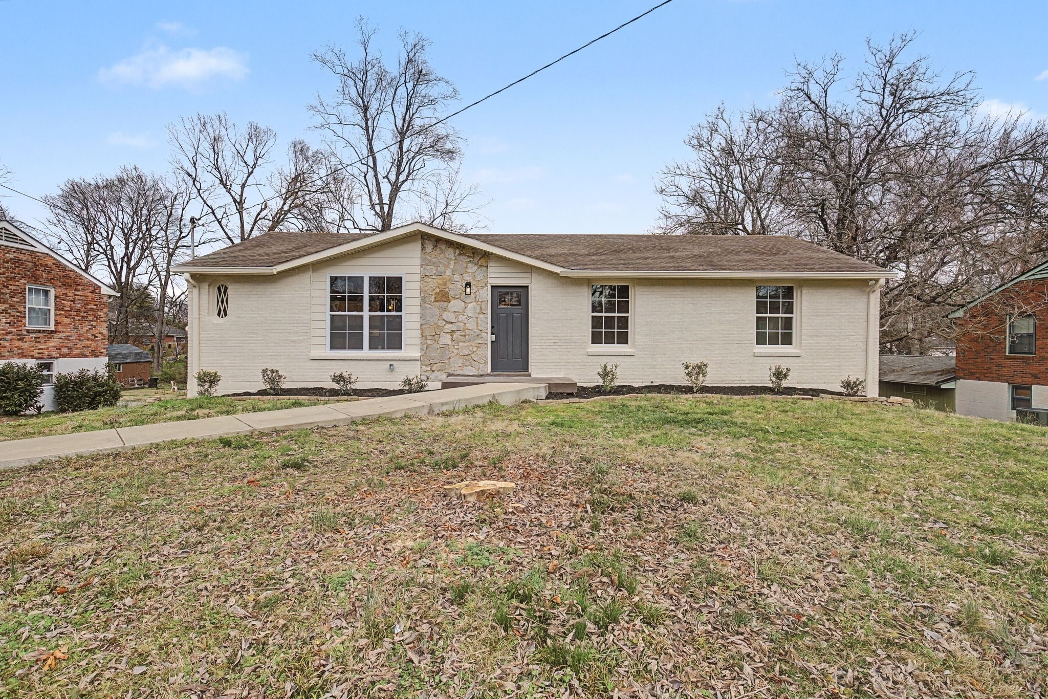 Photo of Listing #3145536