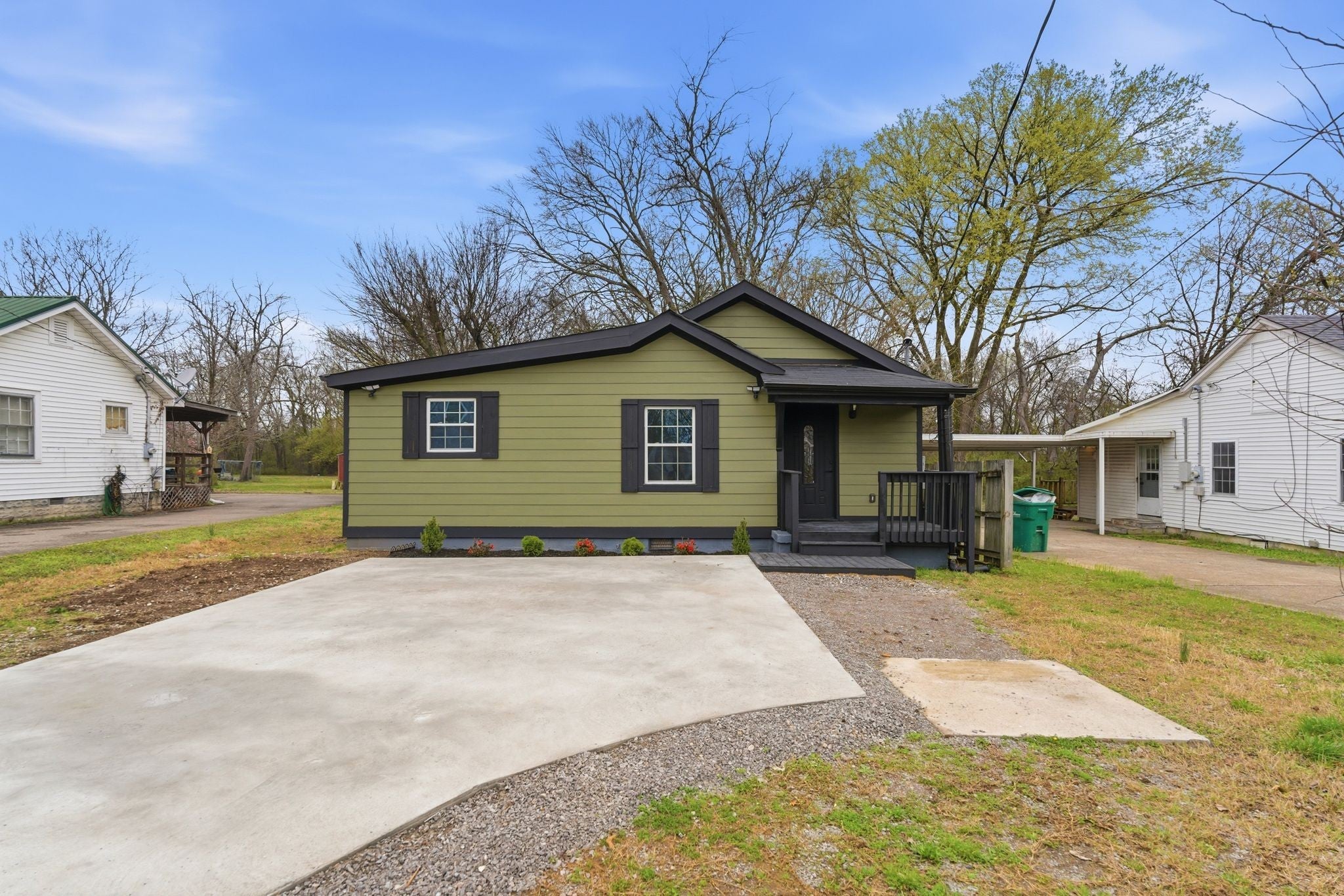 Photo of Listing #3145560