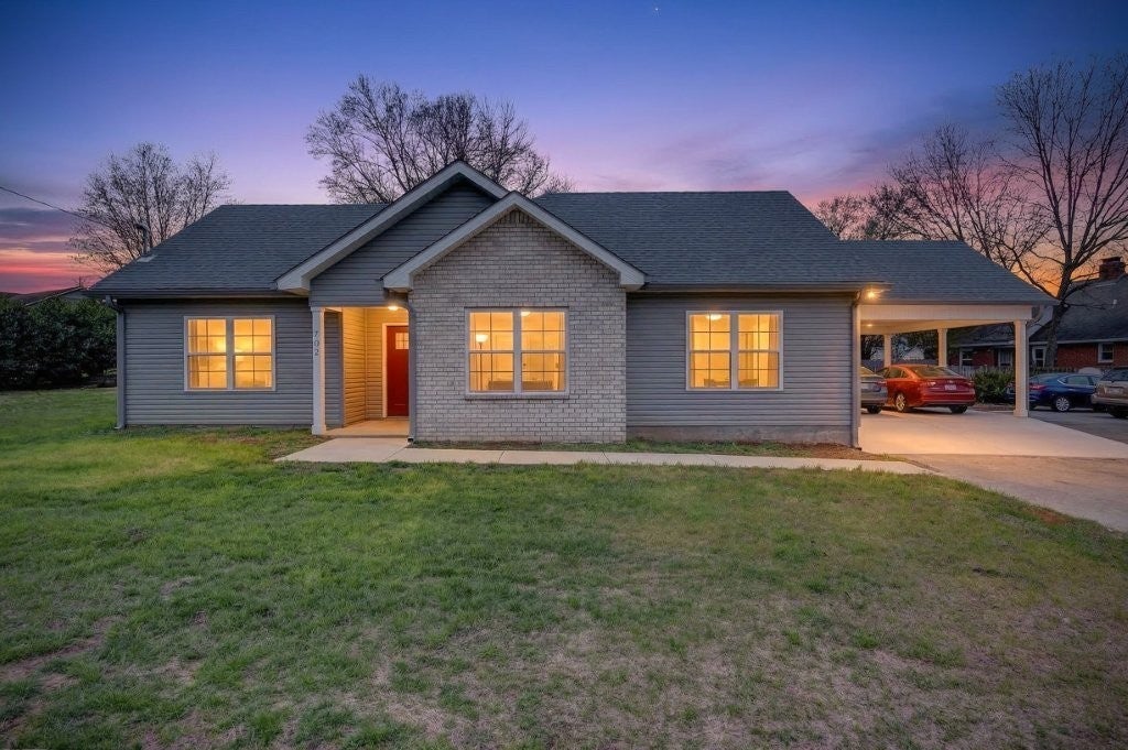 Photo of Listing #3145566