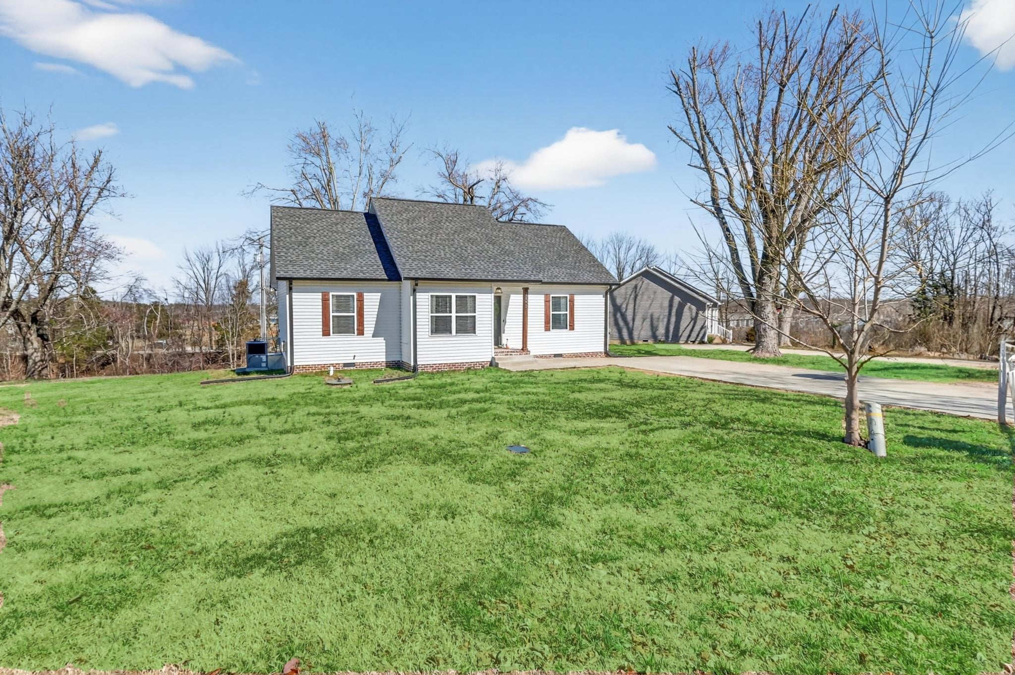 Photo for MLS 3145649 in 2048 Wilson Ln Goodlettsville, TN - 37072