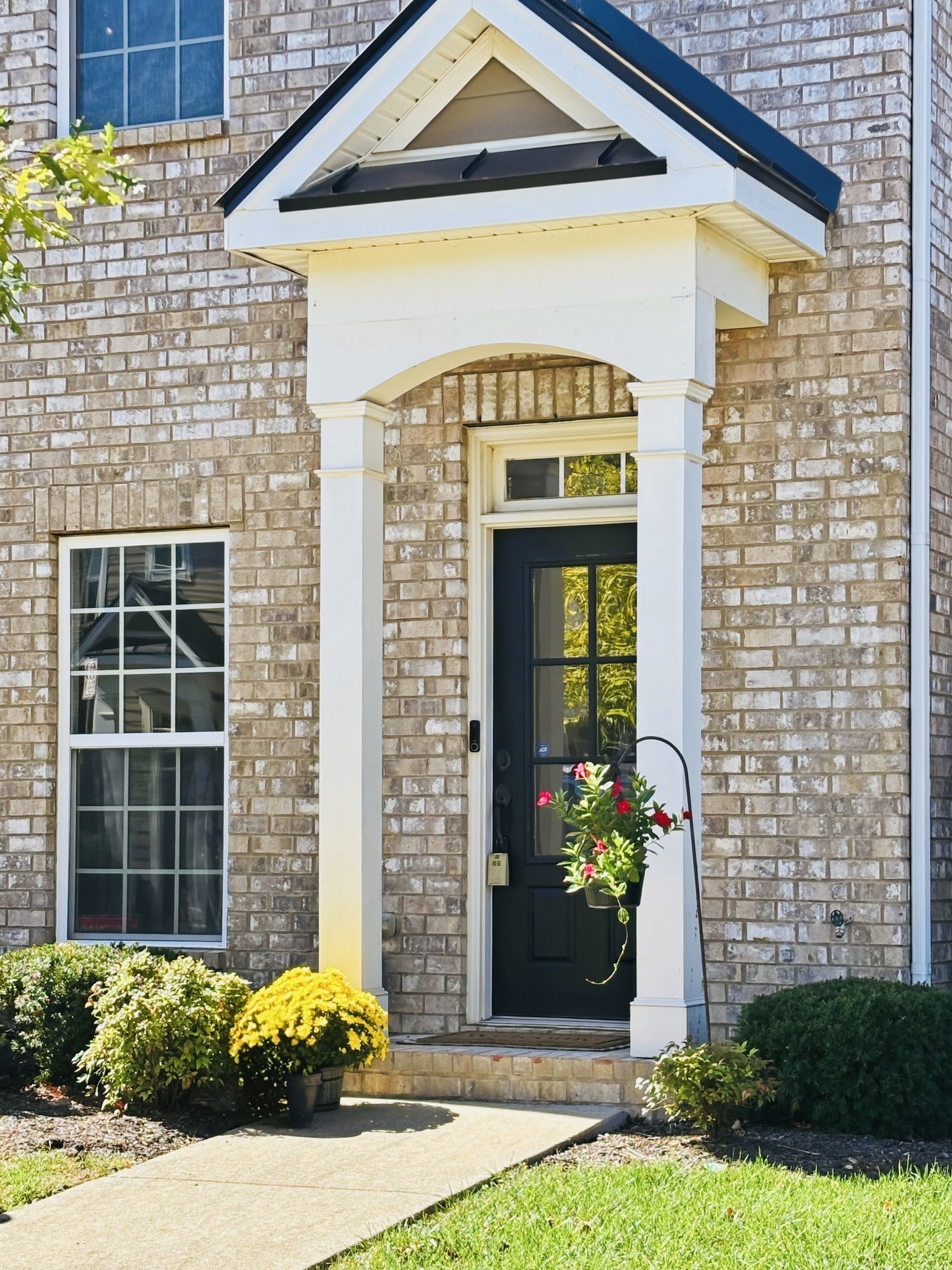 Photo of Listing #3145819