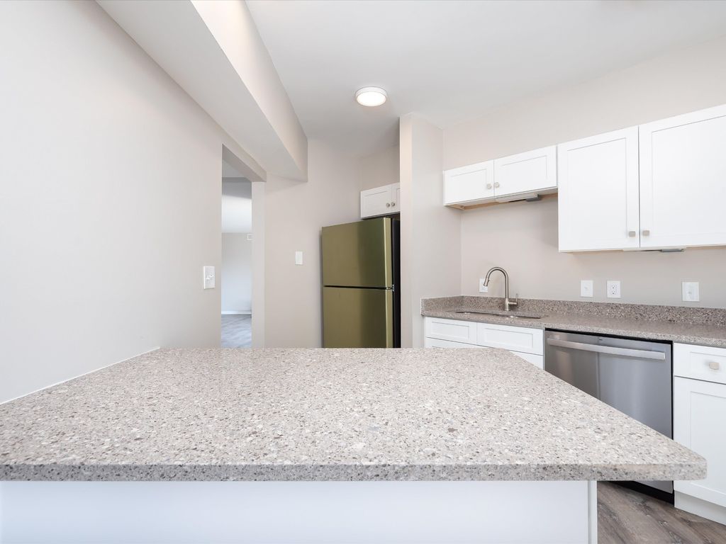 900 19th Ave S 901, Nashville