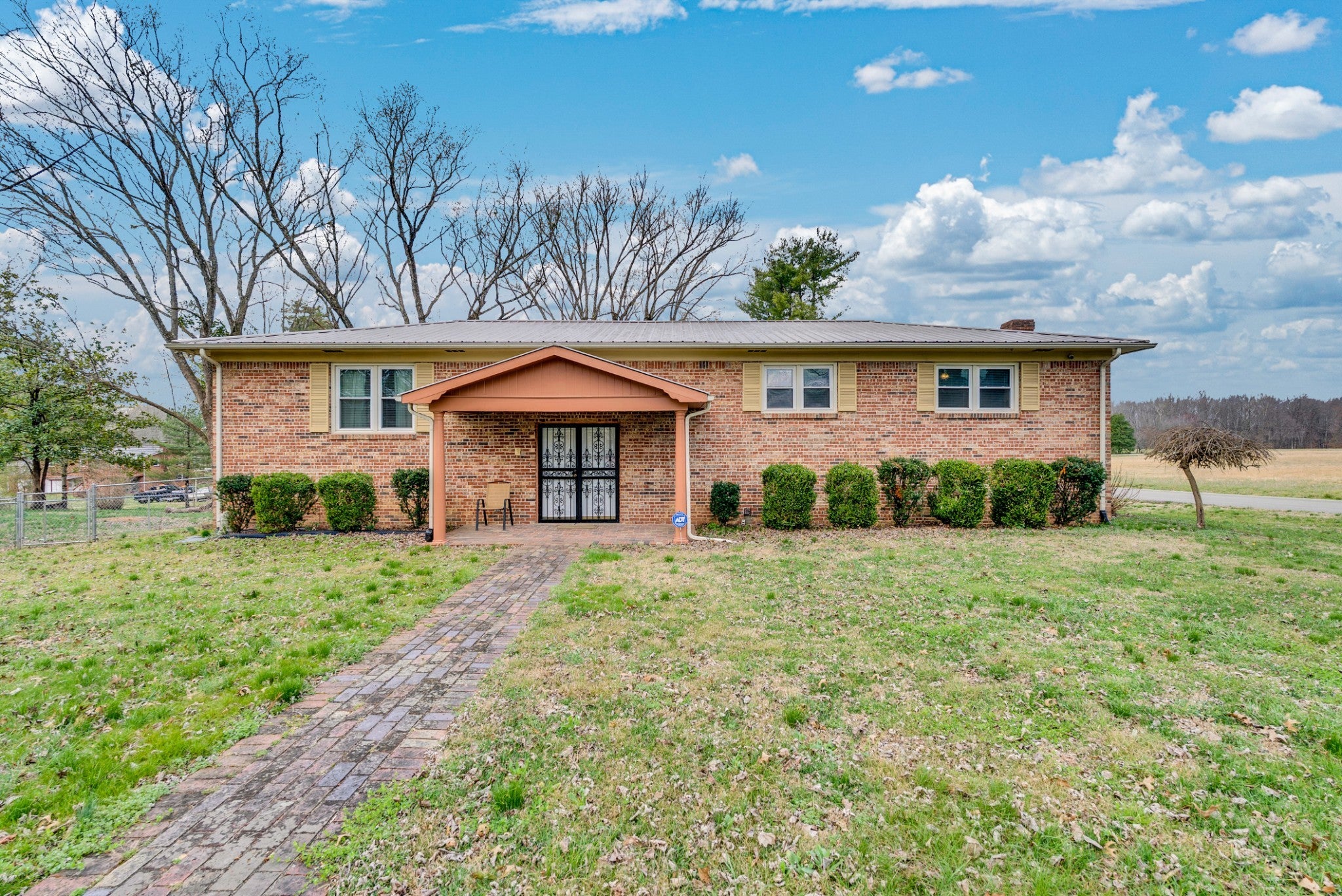 Photo of Listing #3145915