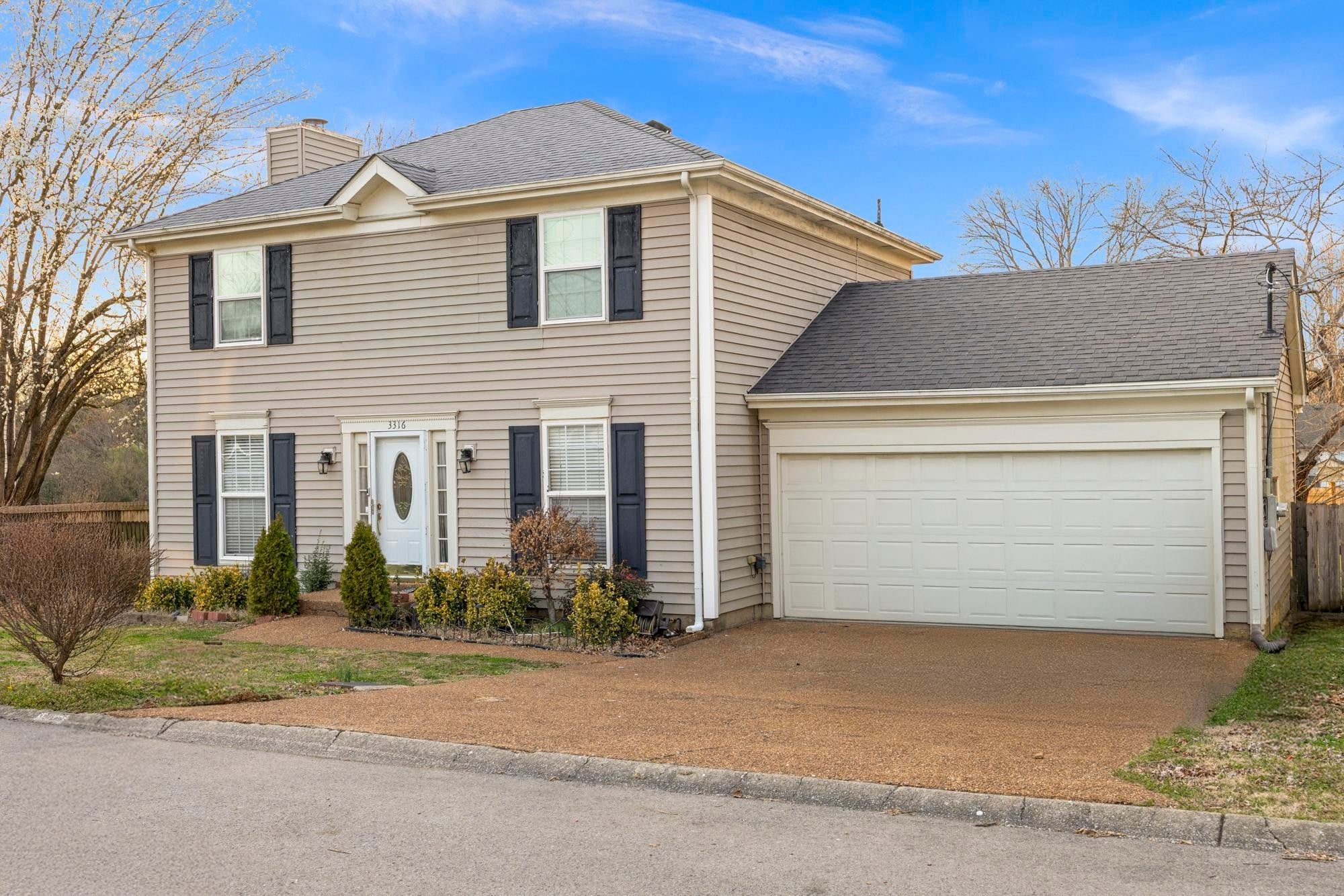 Photo of Listing #3145942