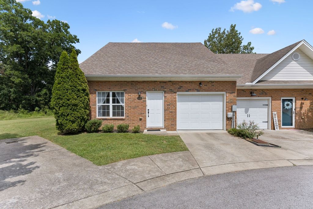 155 Canton Ct, Goodlettsville