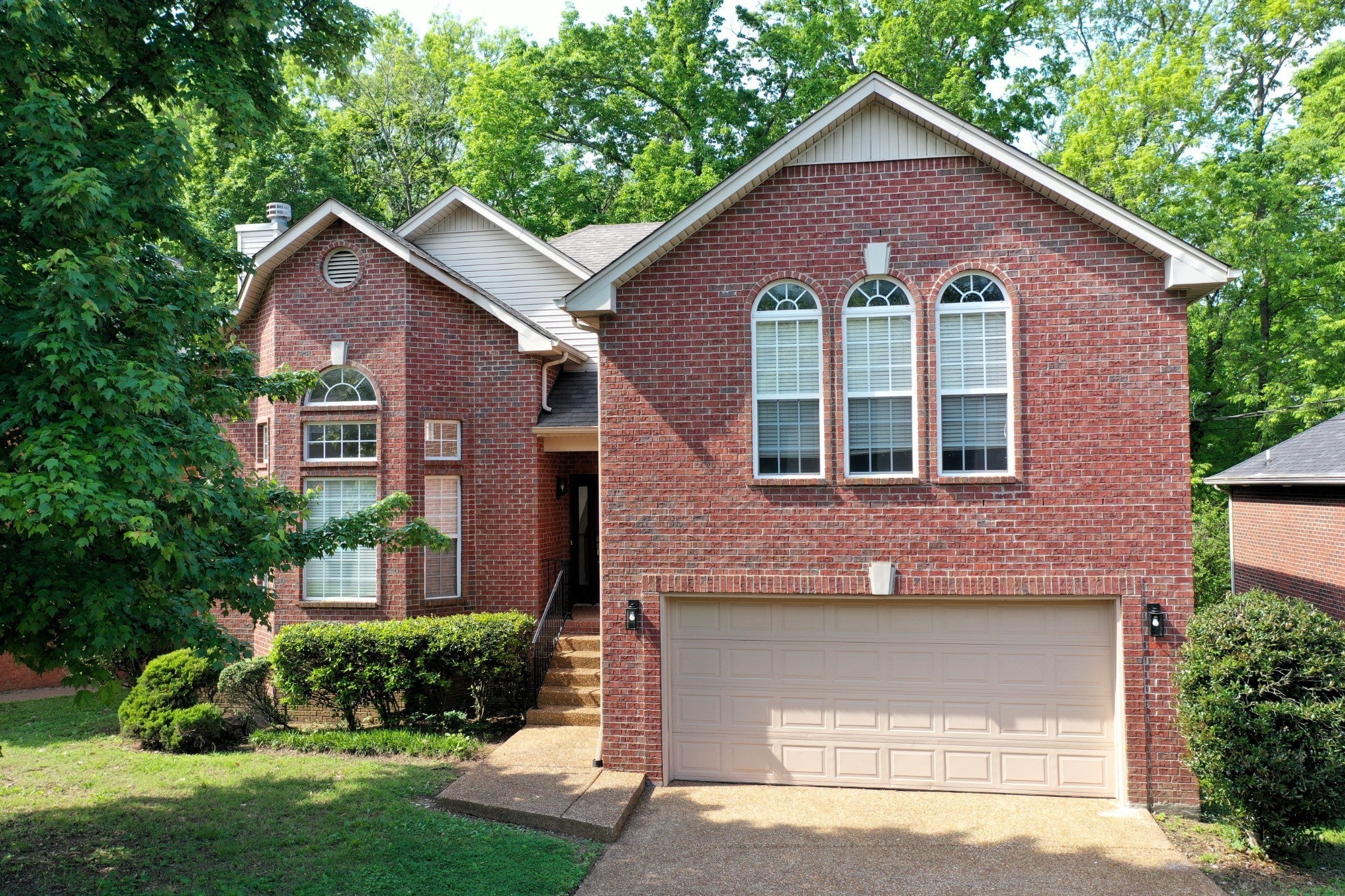 Photo of Listing #3146040