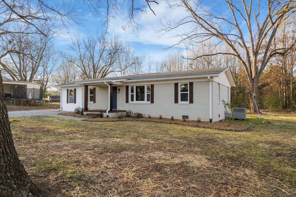 871 Northwood Dr, Huntingdon
