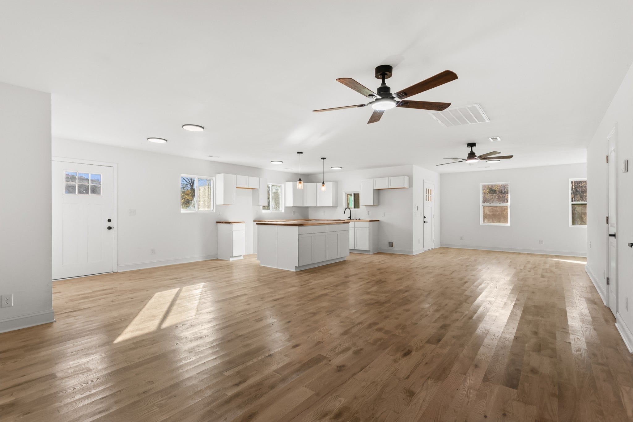 Photo of Listing #3146190