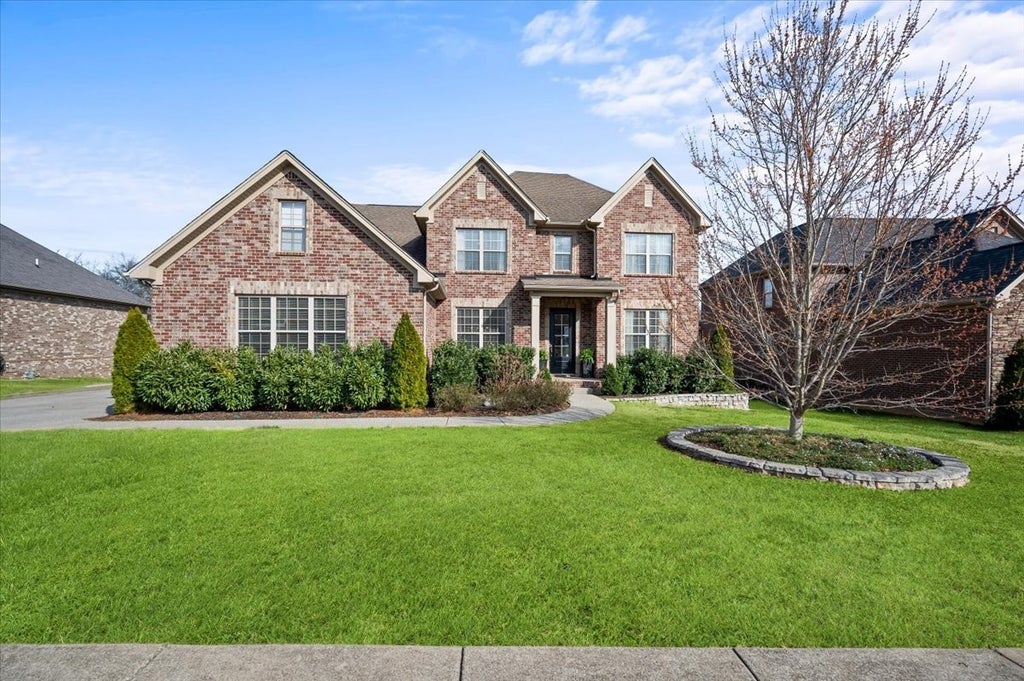 1117 Arizona Trce, Gallatin