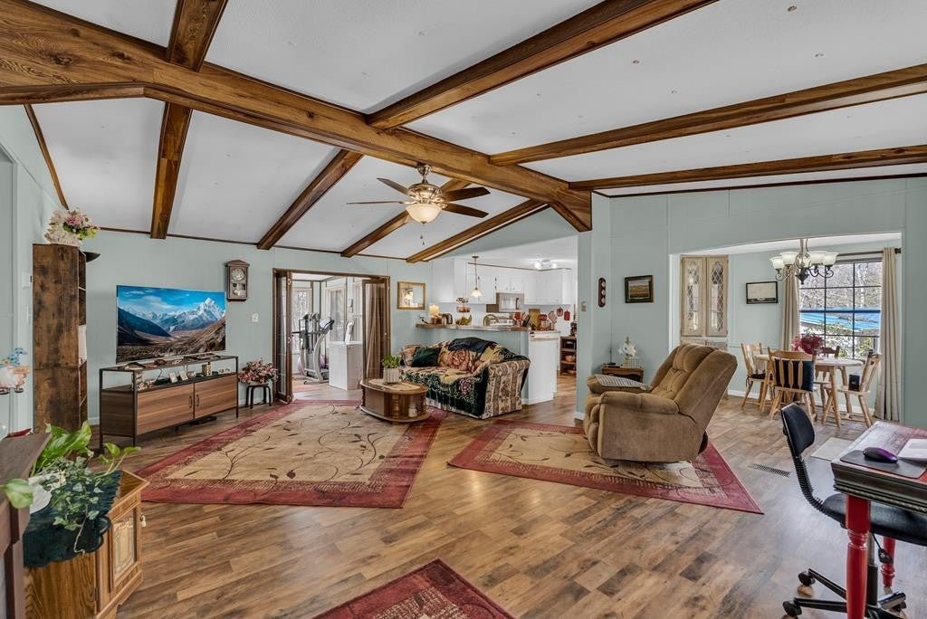 Photo of Listing #3146566