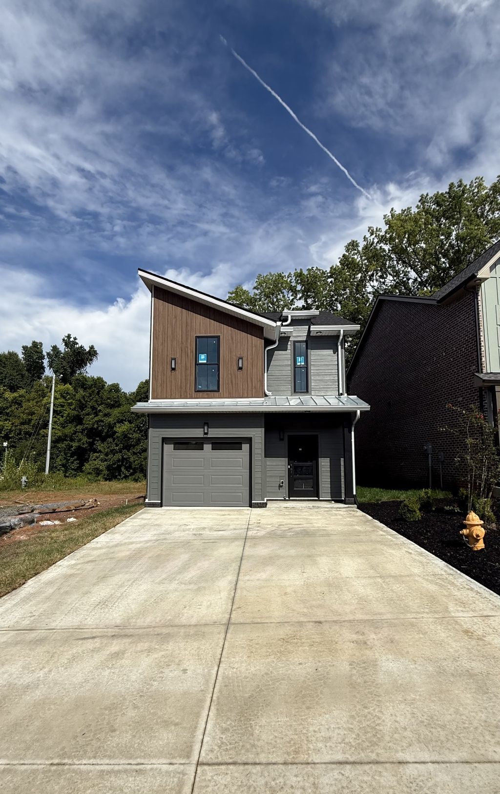 57 Holland Park West, Clarksville