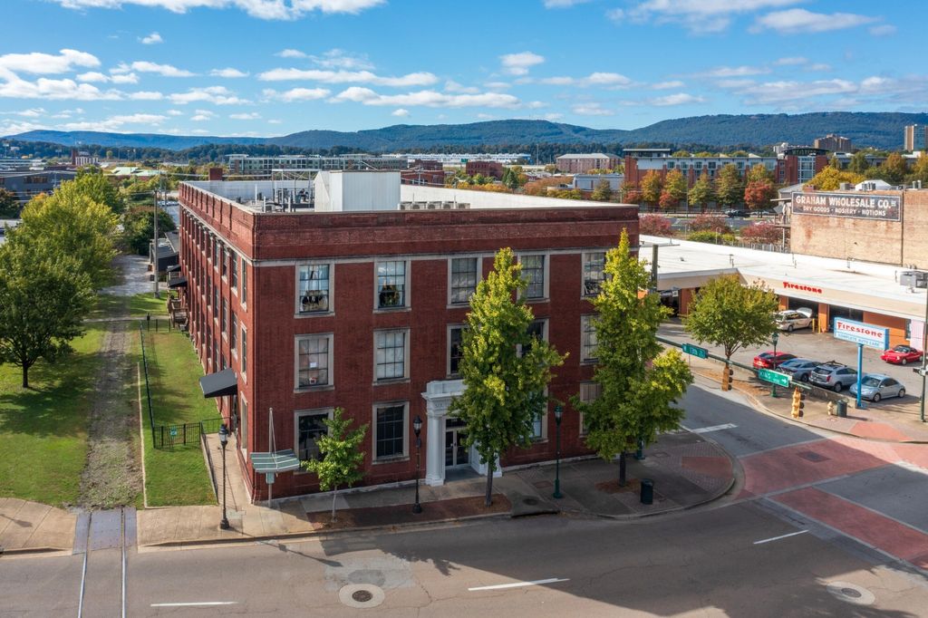 1301 Market Street 301, Chattanooga