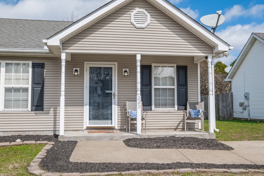 240 Meigs Dr, Murfreesboro