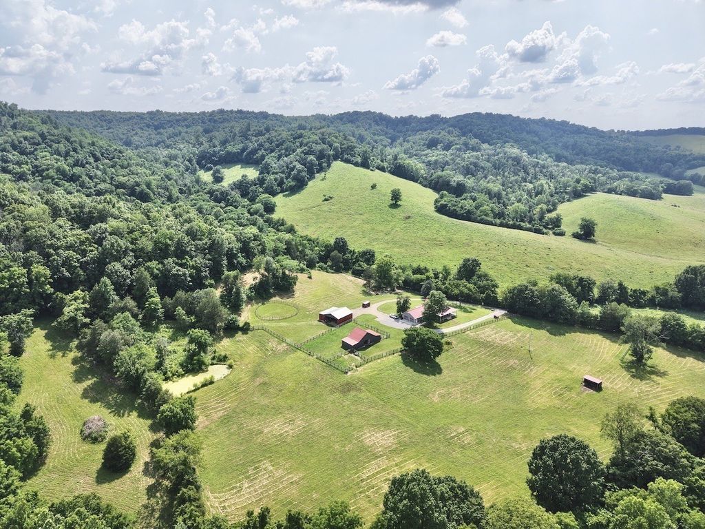 161 Fowler Rd, Woodbury