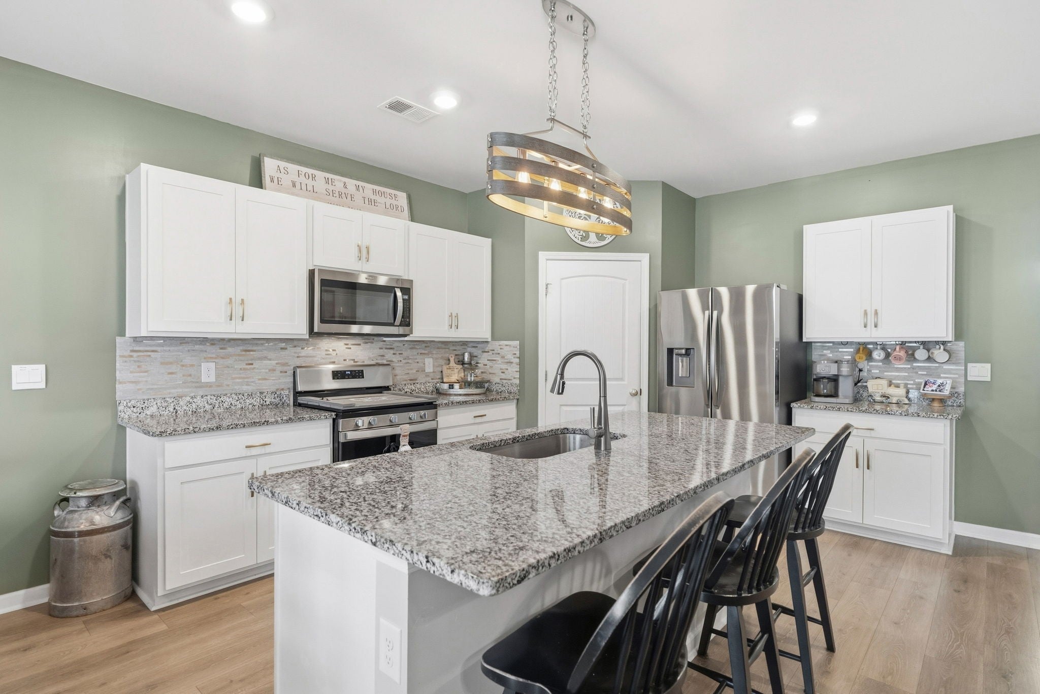 Photo of Listing #3146718