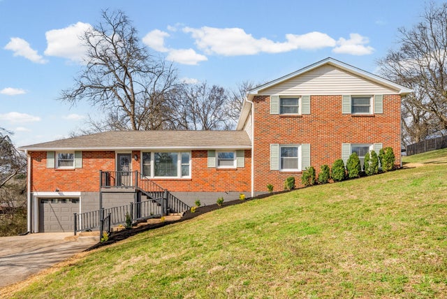 1320 Bellshire Dr, Nashville