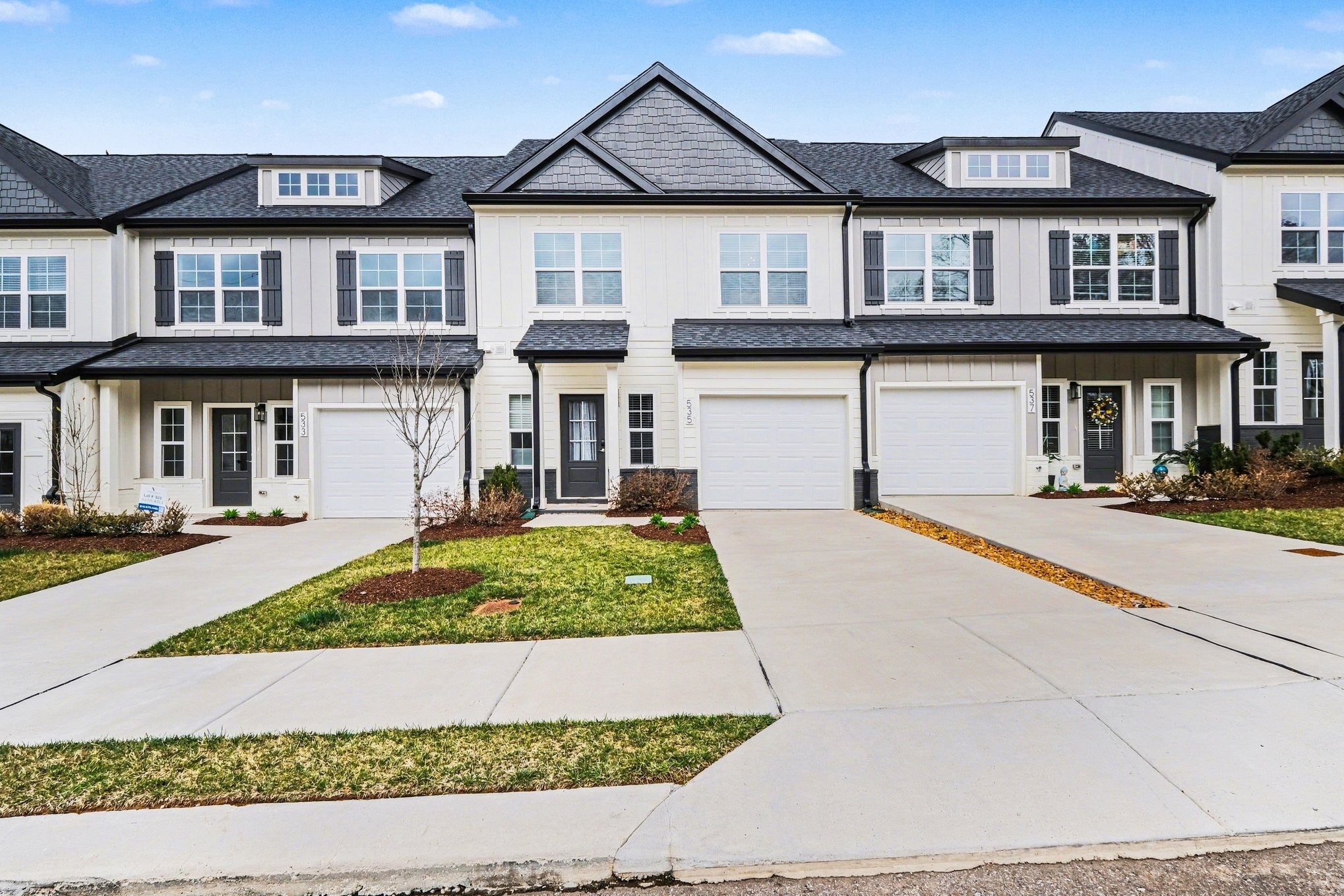 Photo of Listing #3147049