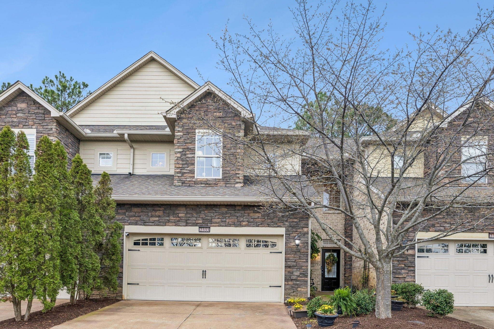 Photo of Listing #3147179