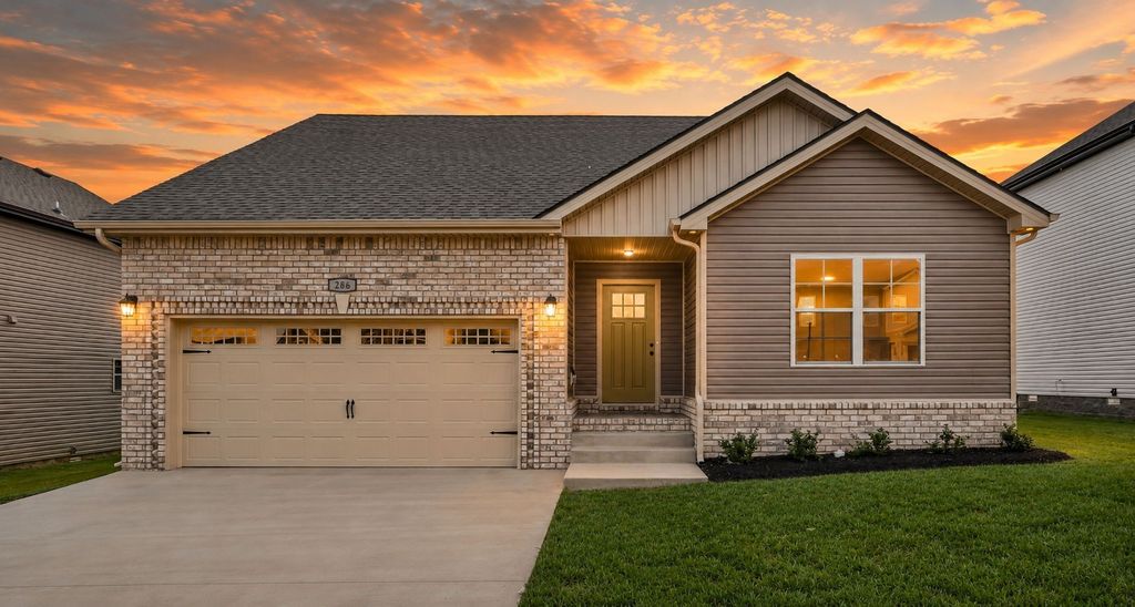 357 Cardinal Creek, Clarksville