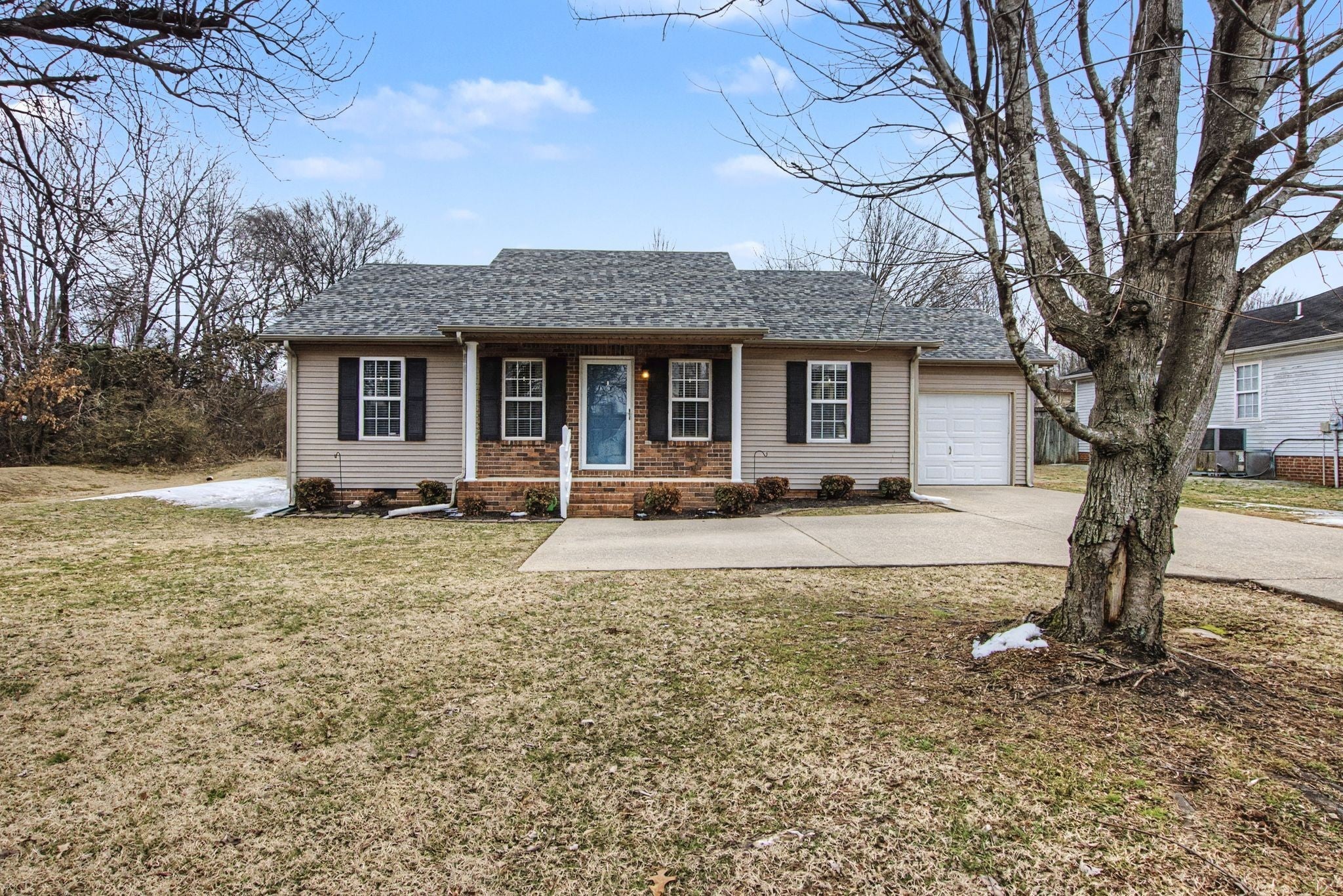 Photo of Listing #3147356